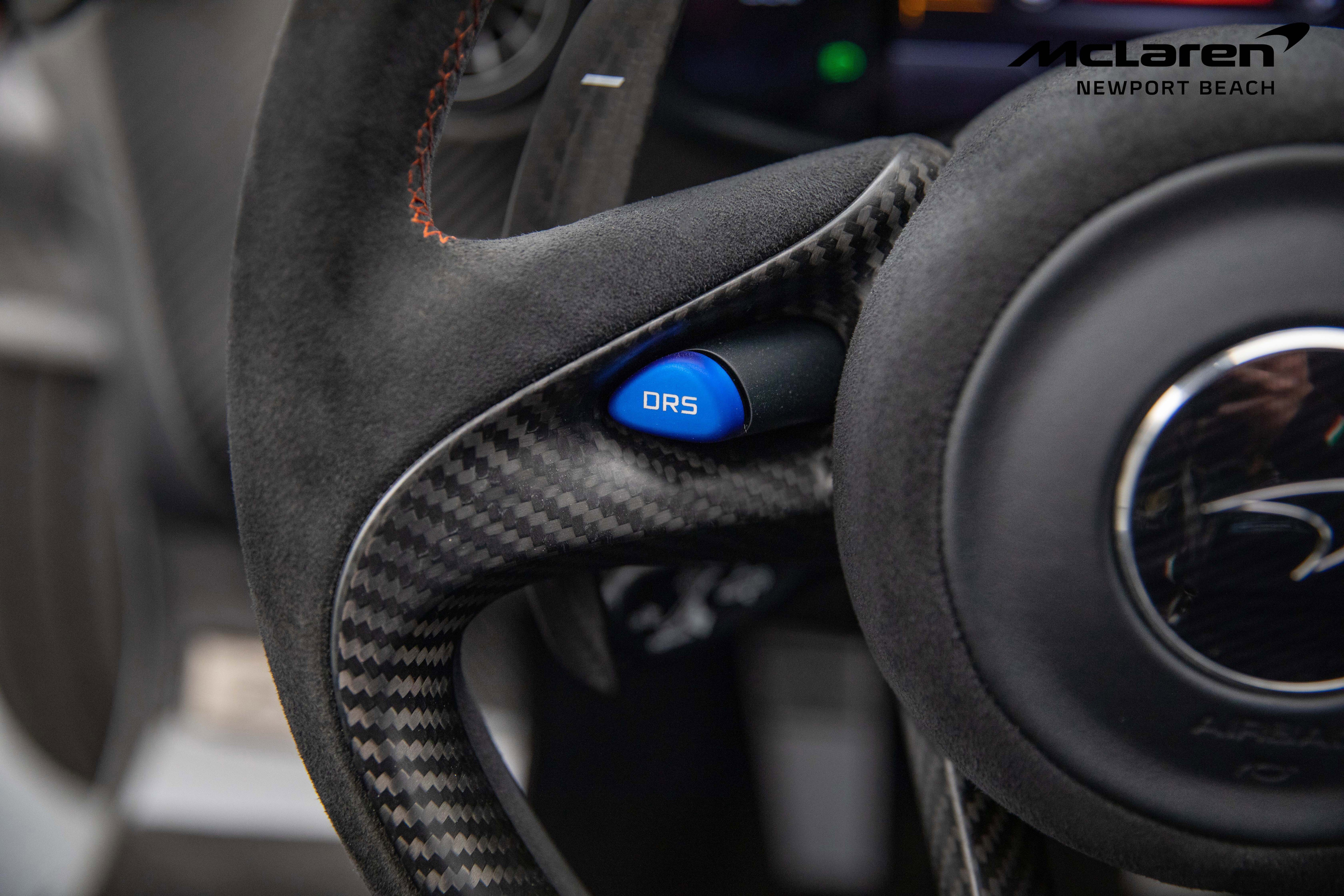 Used 2015 McLaren P1 photo 39