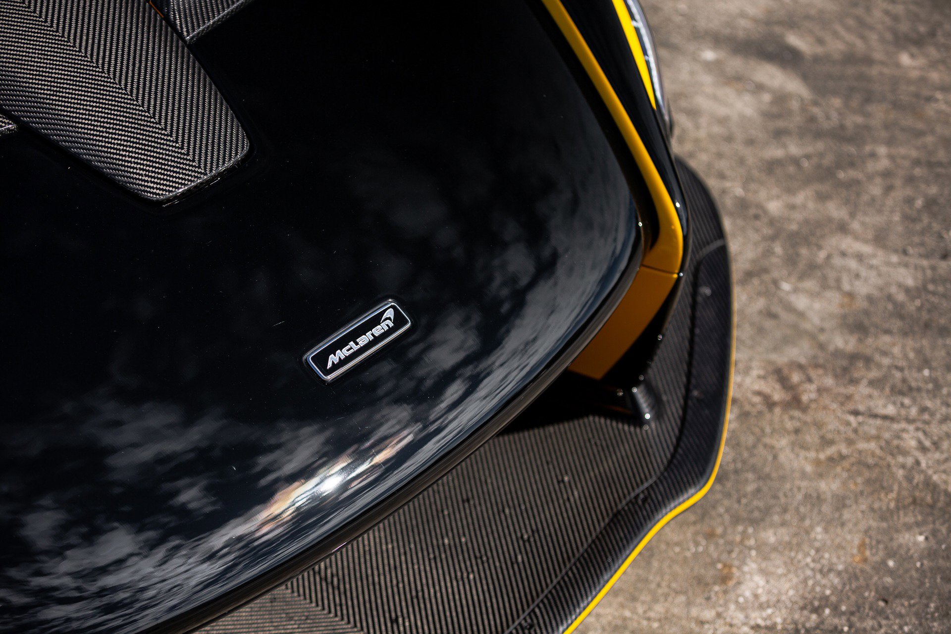 Used 2019 McLaren Senna photo 20