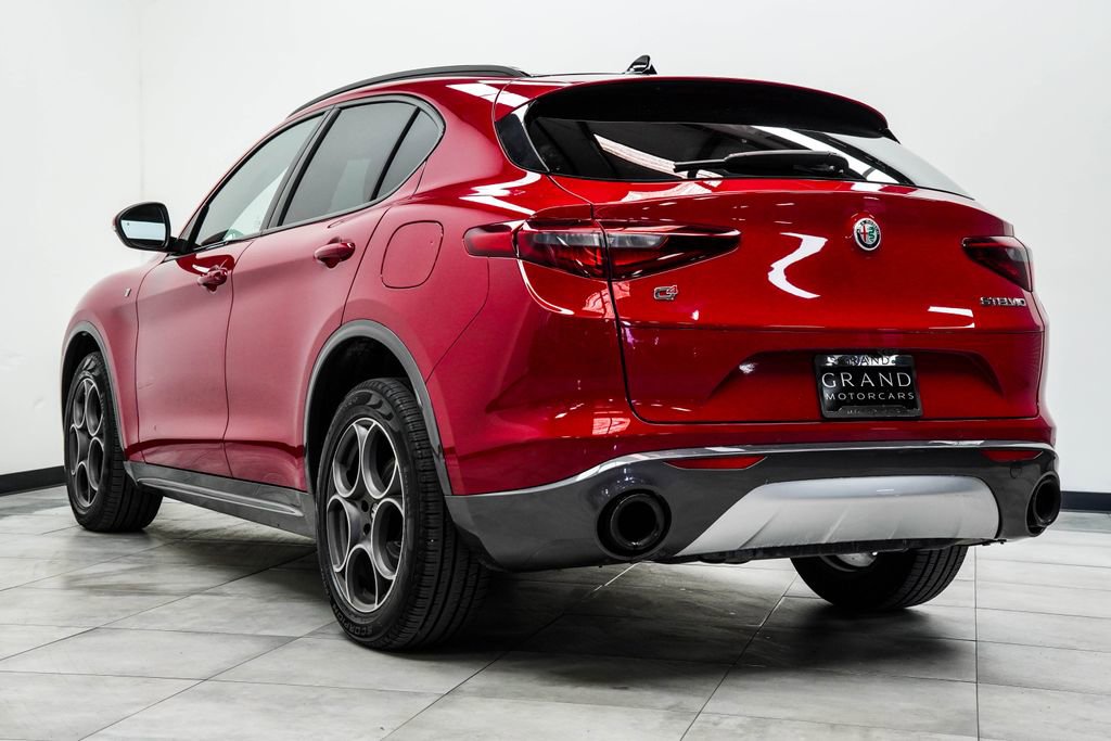 2023 Alfa Romeo Stelvio Ti