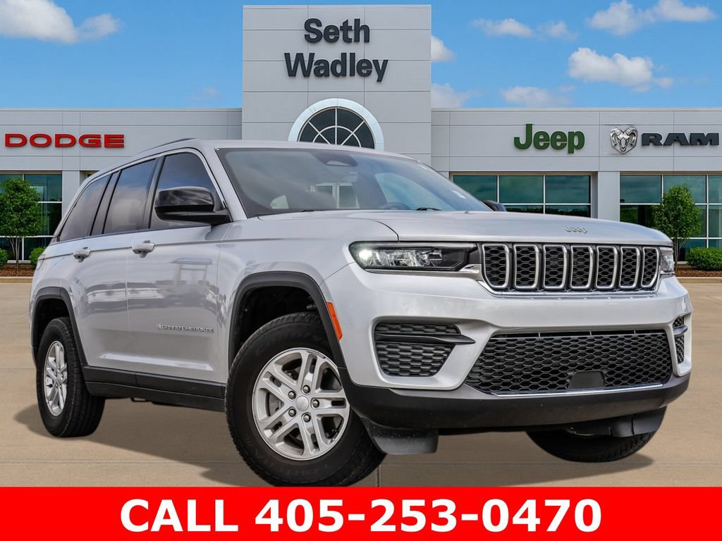2025 Jeep Grand Cherokee Laredo 4x4 for sale in Pauls Valley, OK