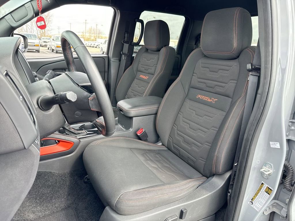 2023 Nissan Frontier Pro-X