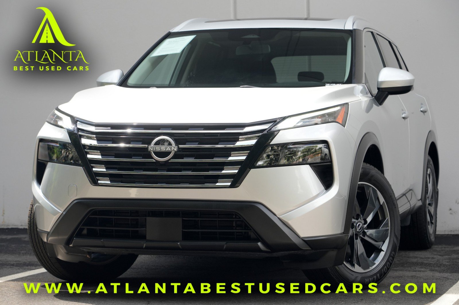Used 2024 Nissan Rogue SV w/ SV Premium Package