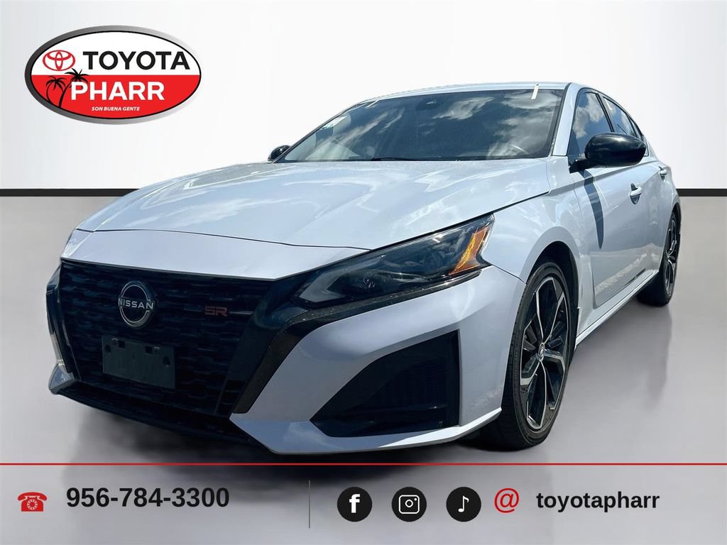 Used 2023 Nissan Altima 2.5 SR