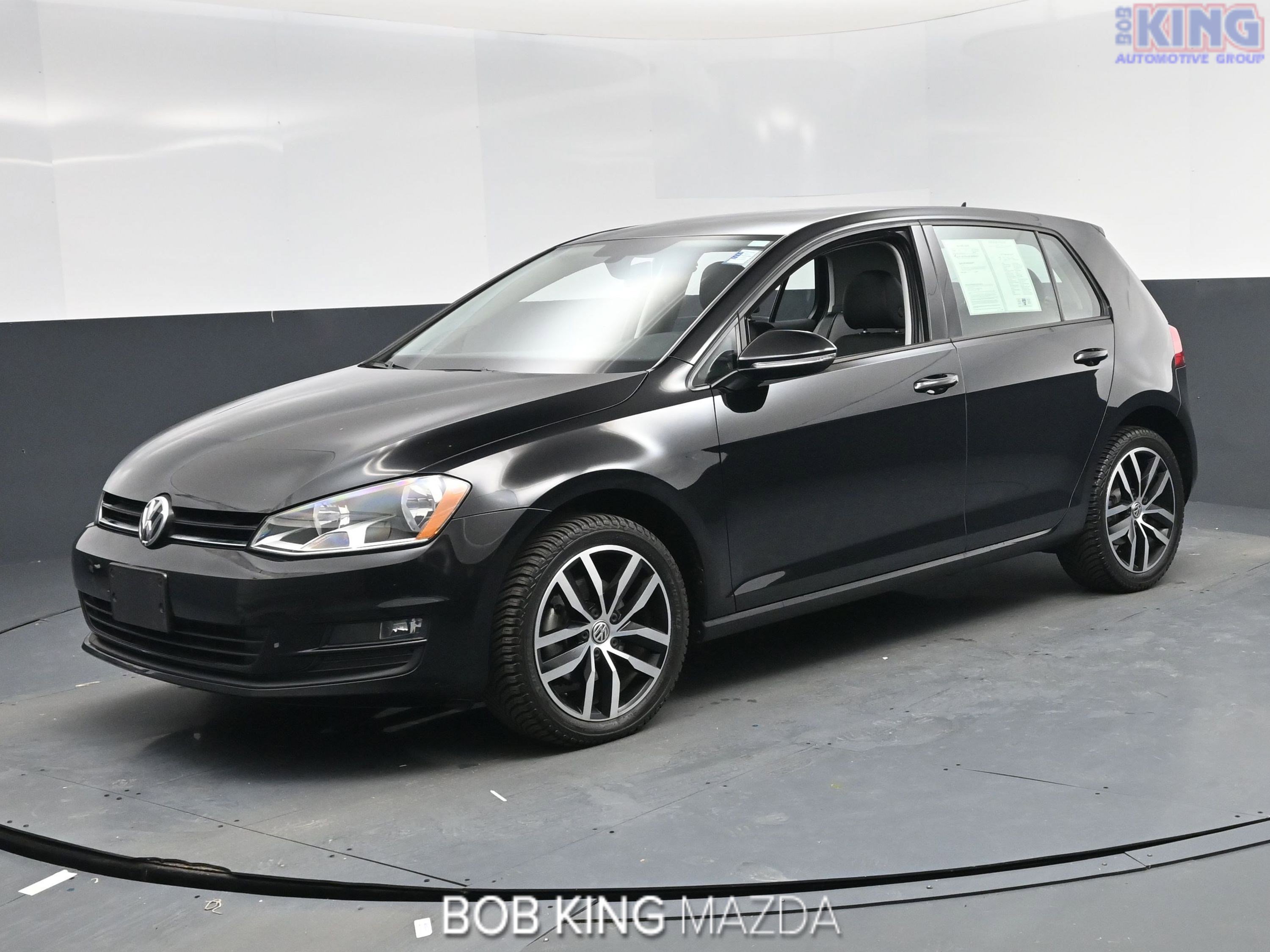 2017 Volkswagen Golf SE