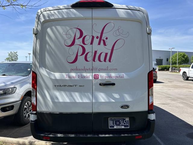 2022 Ford Transit 150 Medium Roof