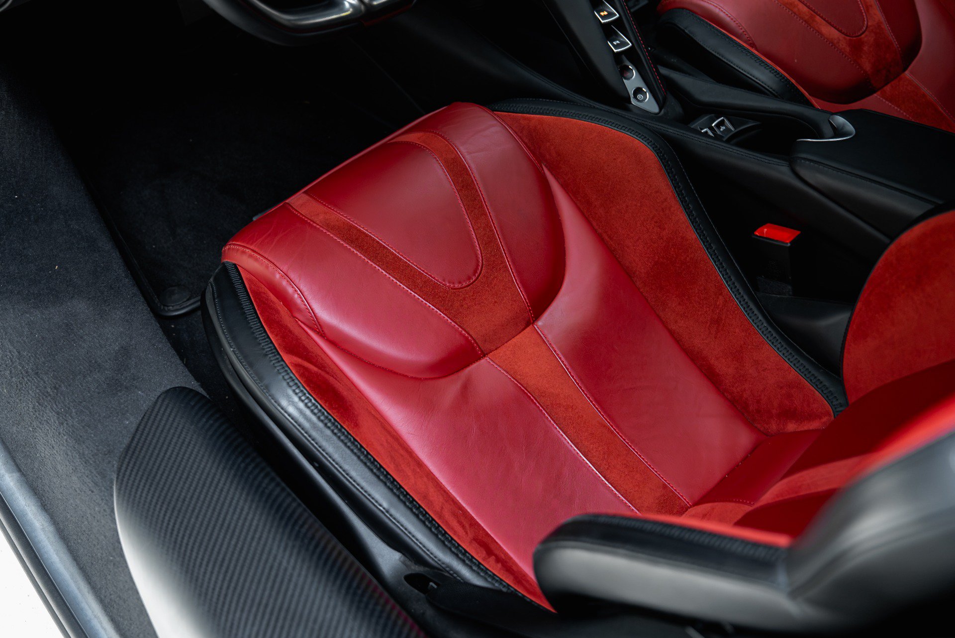 Used 2024 McLaren 750S Spider photo 56