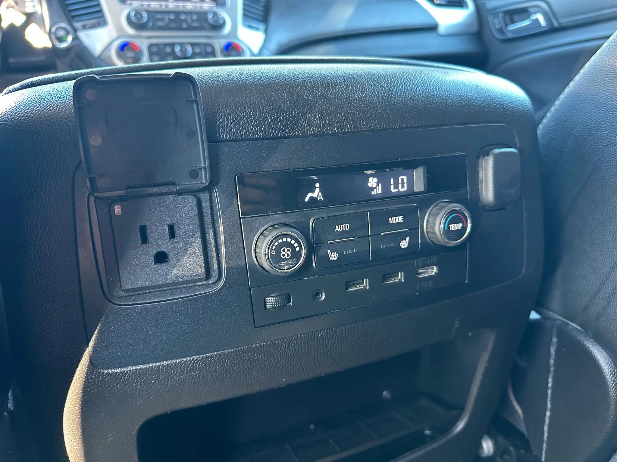 2017 GMC Yukon XL SLT