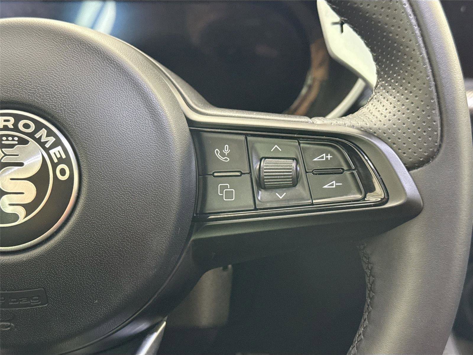 2024 Alfa Romeo Stelvio Veloce