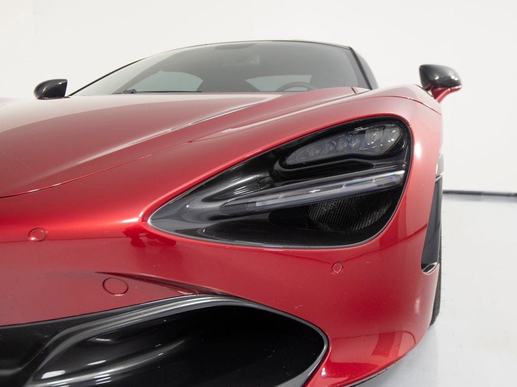 Used 2018 McLaren 720S photo 39