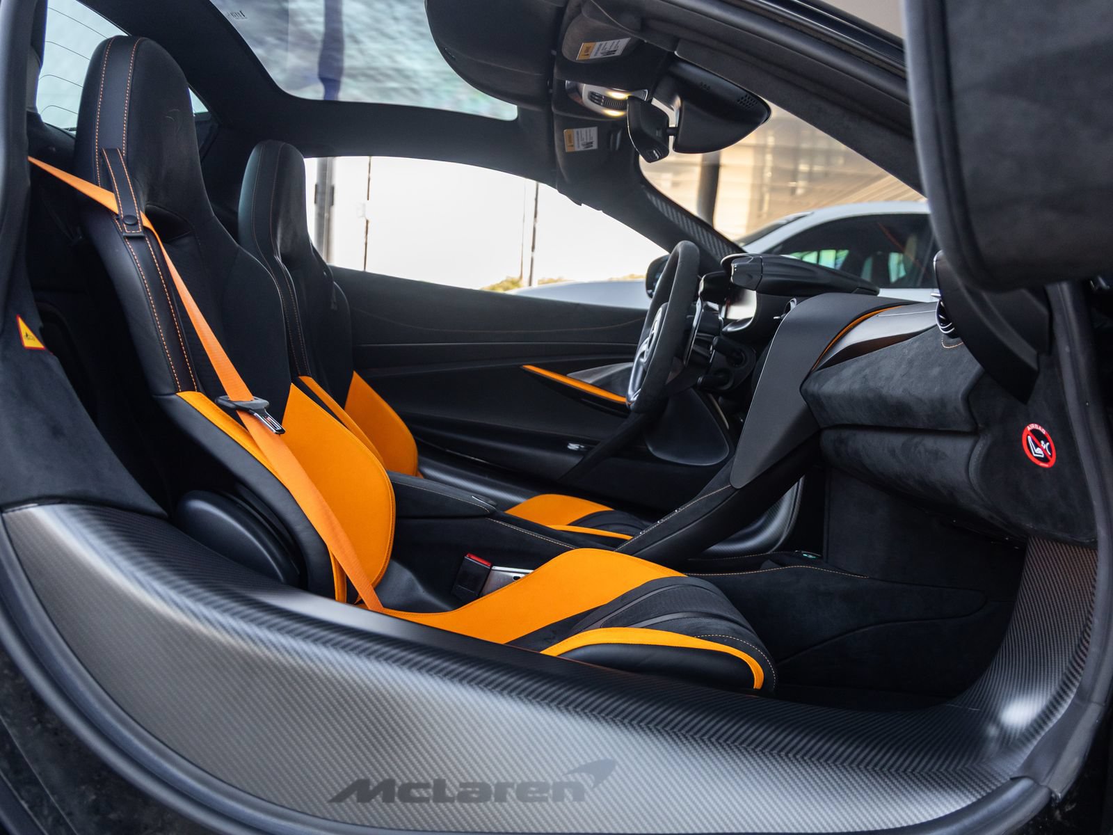 Used 2024 McLaren 750S Spider photo 35