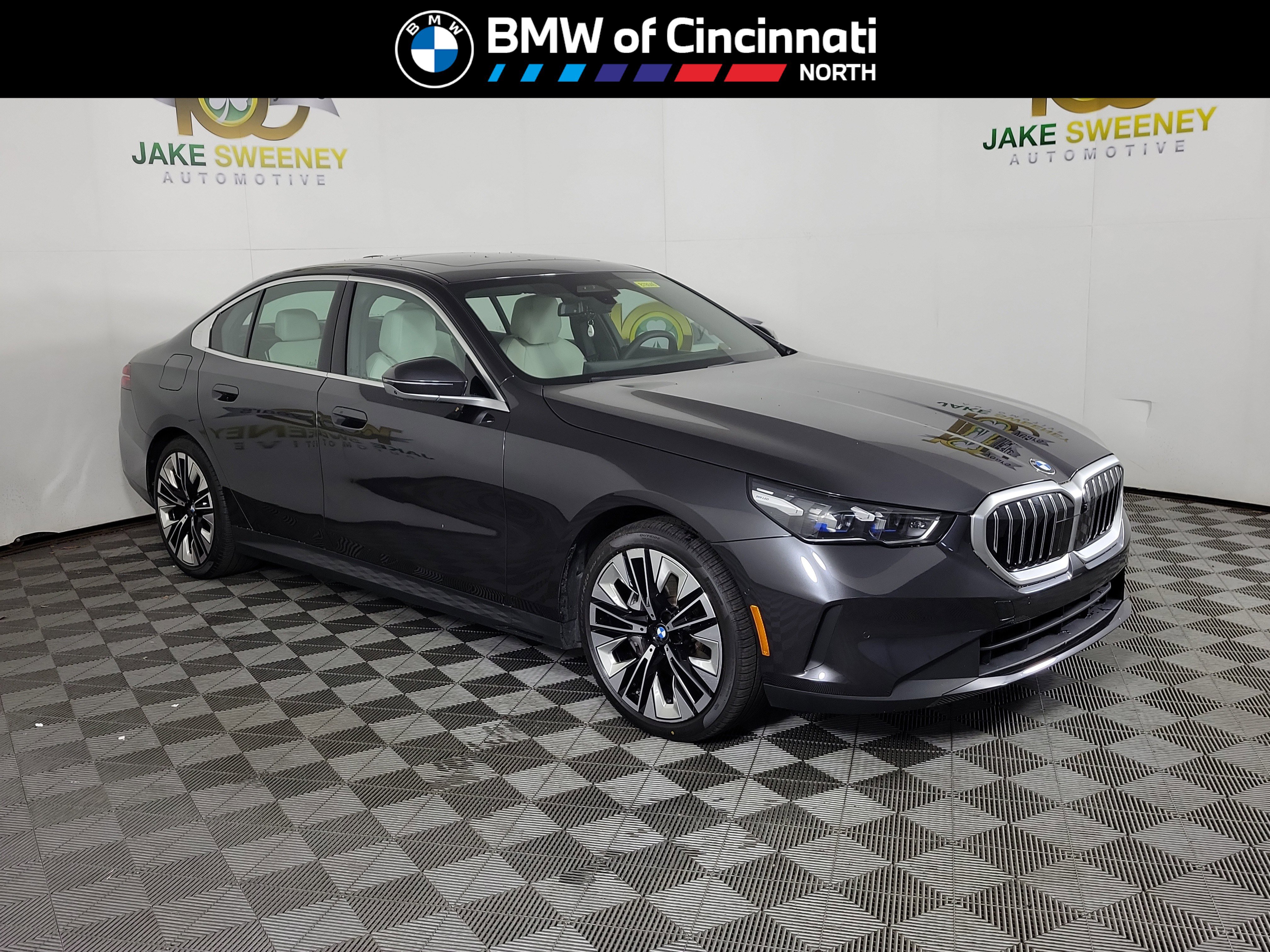 Certified 2025 BMW 540i xDrive