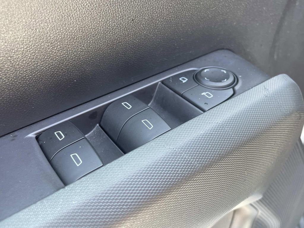 2023 Chevrolet Colorado W/T