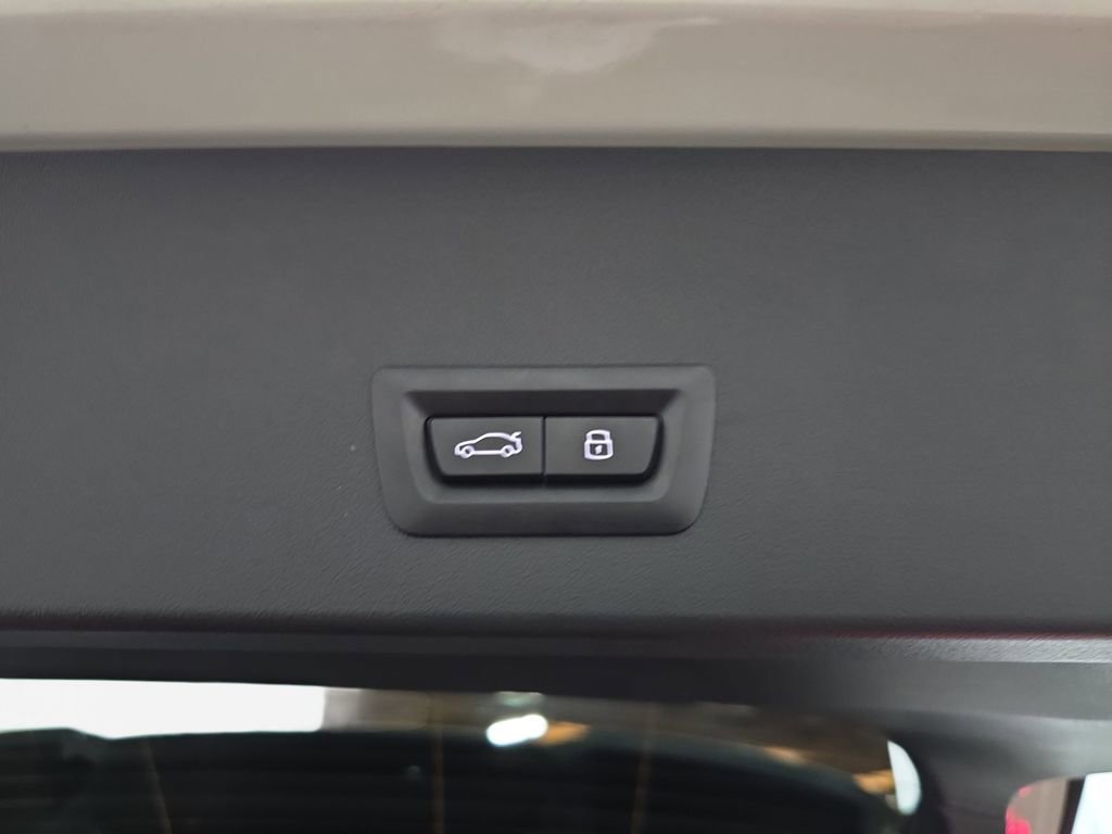 2025 BMW X3 xDrive30i