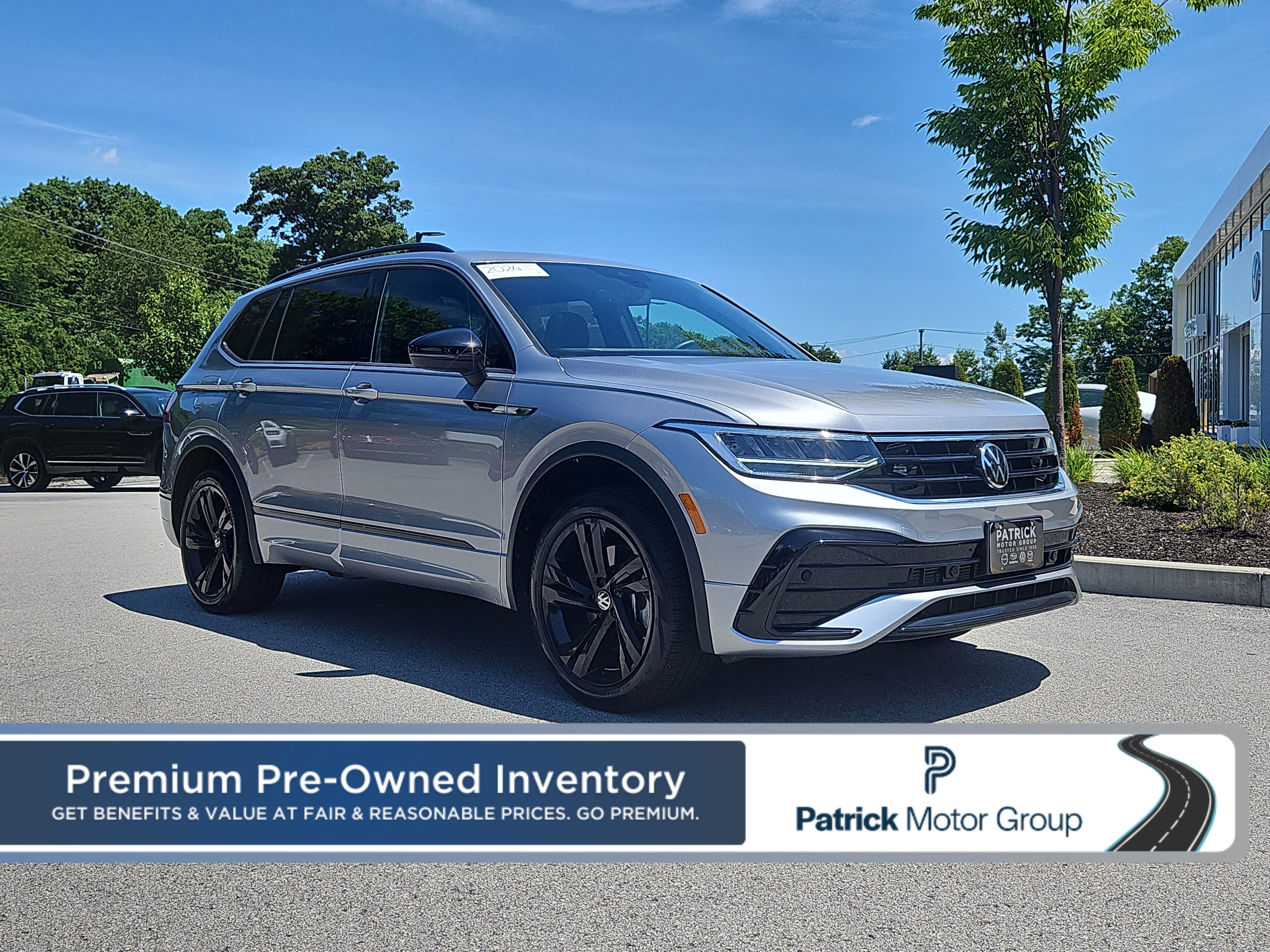 Certified 2024 Volkswagen Tiguan SE R-Line