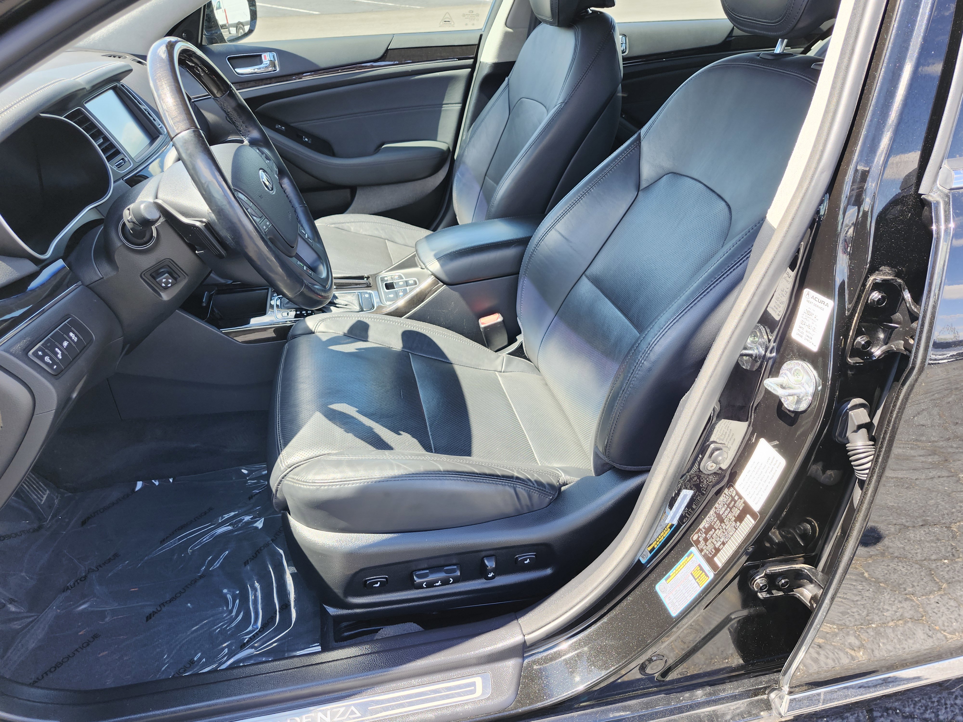 2015 Kia Cadenza Limited