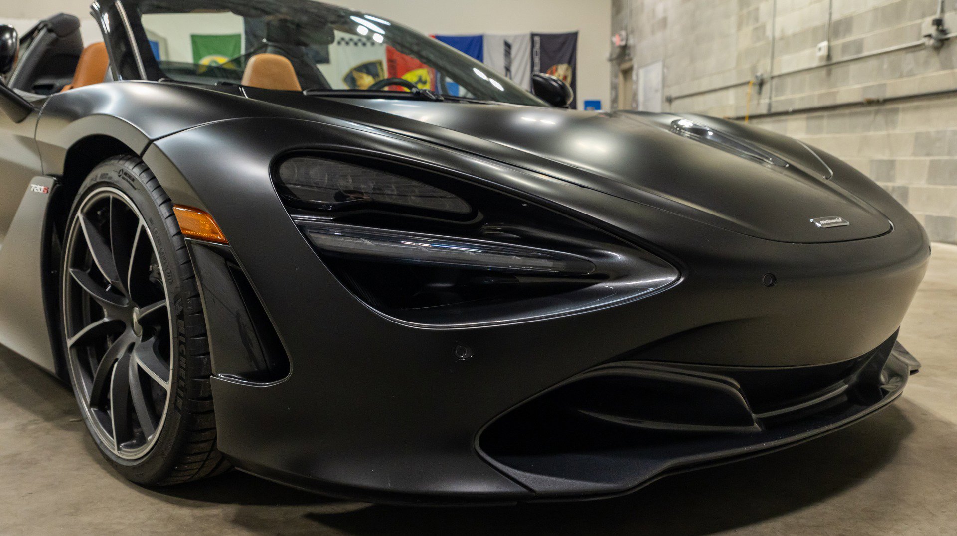 Used 2020 McLaren 720S Spider photo 18