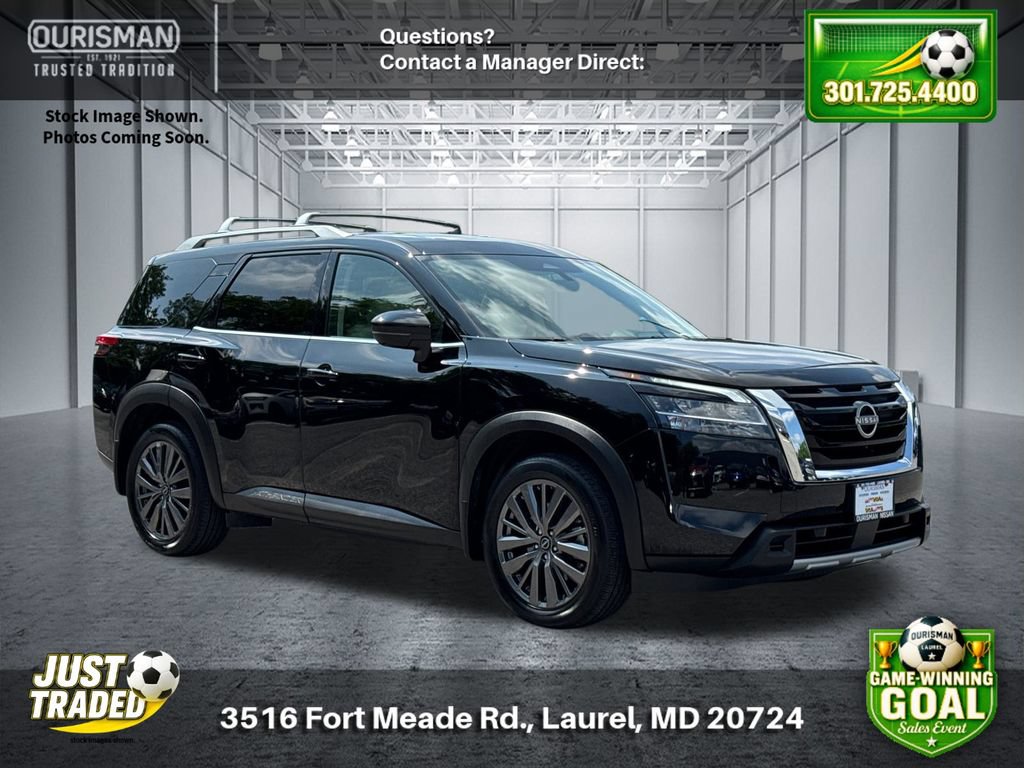 Used 2024 Nissan Pathfinder SL w/ SL Premium Package