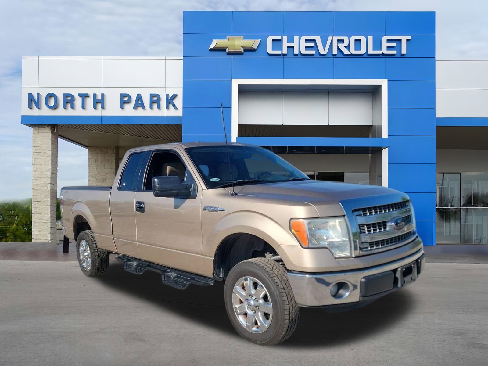Used 2014 Ford F150 XLT w/ XLT Chrome Package