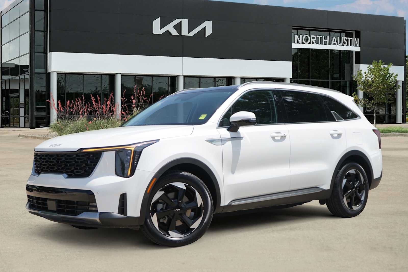 Certified 2025 Kia Sorento EX w/ EX Panoramic Sunroof Package