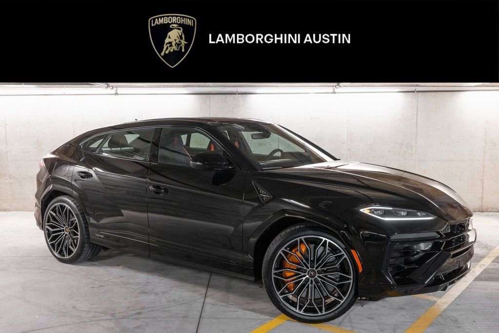 Used 2025 Lamborghini Urus SE