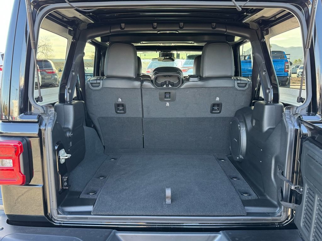 2023 Jeep Wrangler Unlimited Rubicon 392