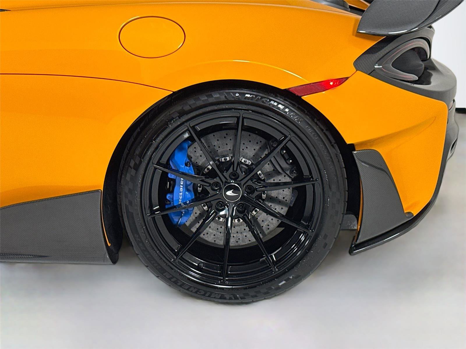 Used 2020 McLaren 600LT Spider photo 37