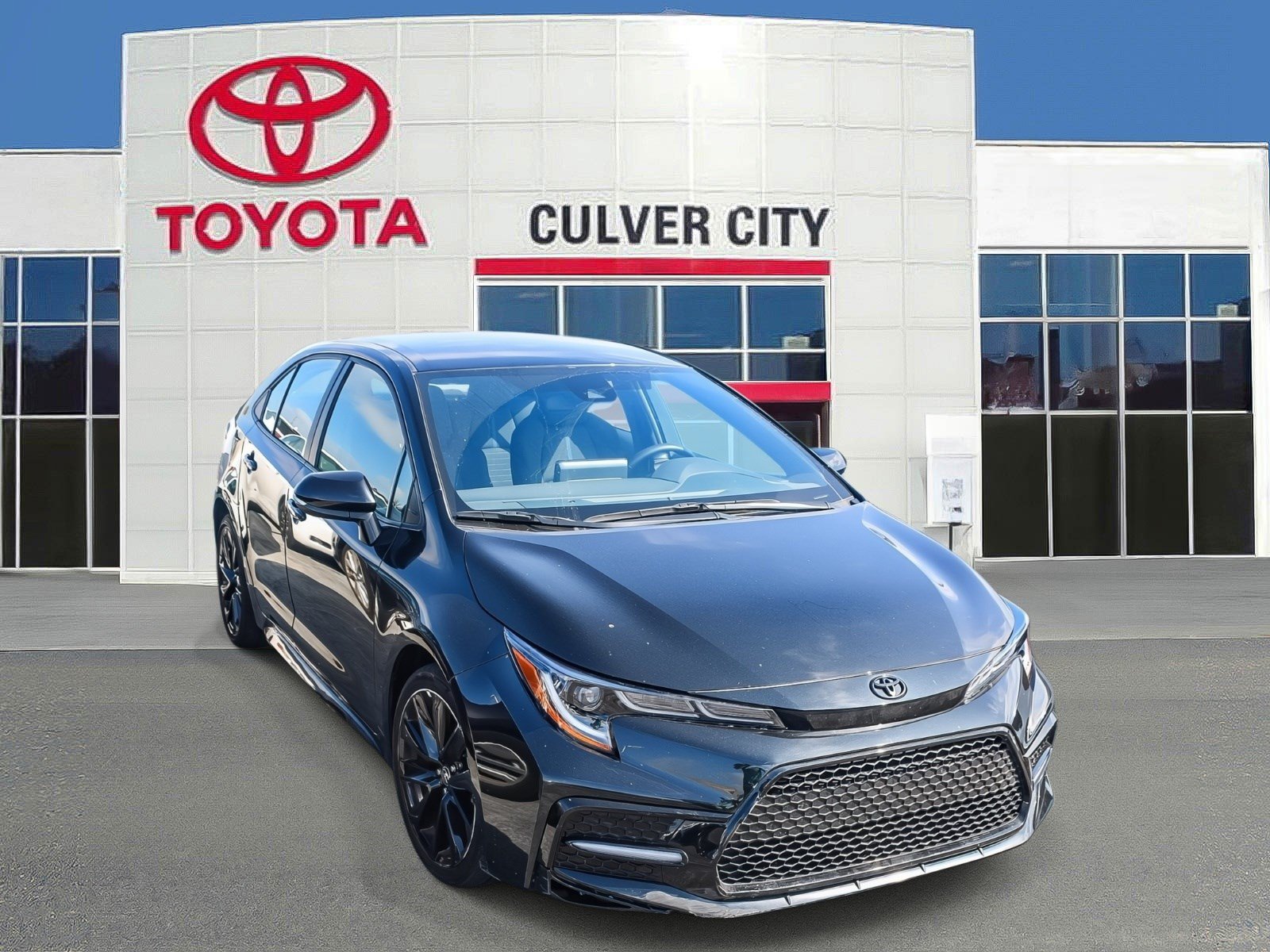 Used 2022 Toyota Corolla SE w/ Carpet Mat Package (TMS)