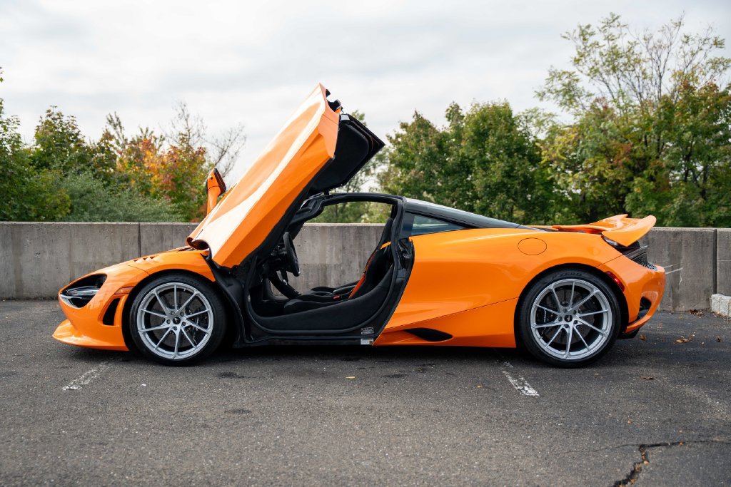 Used 2024 McLaren 750S 4