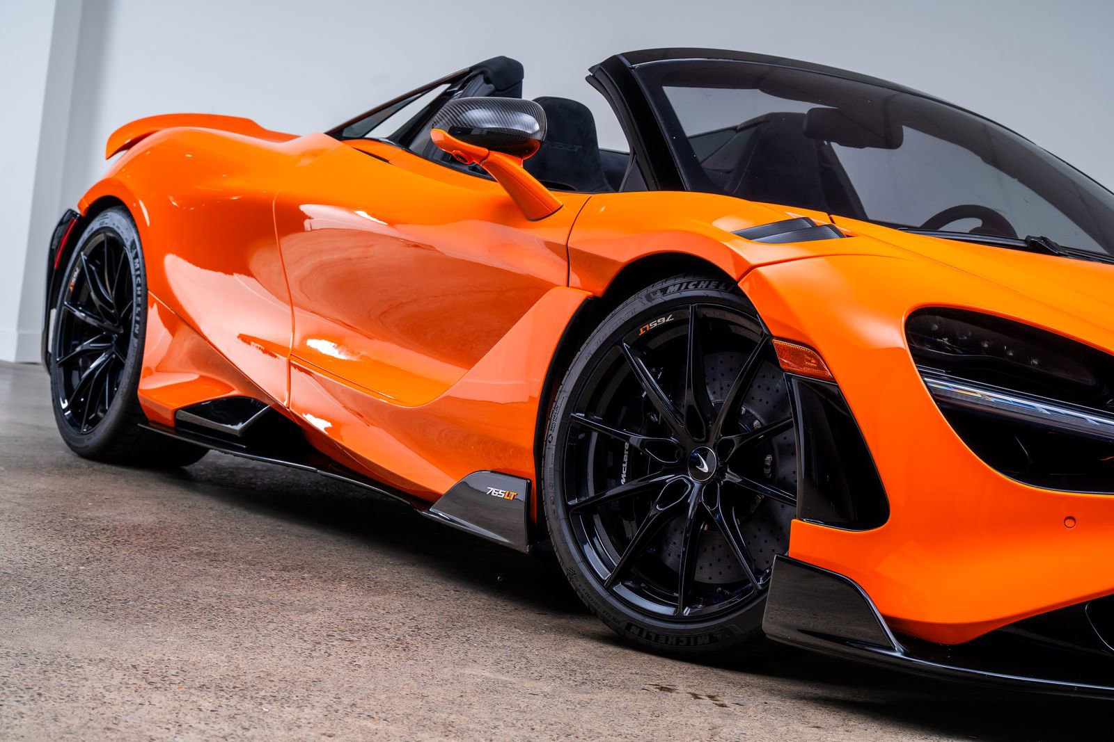 Used 2022 McLaren 765LT 3