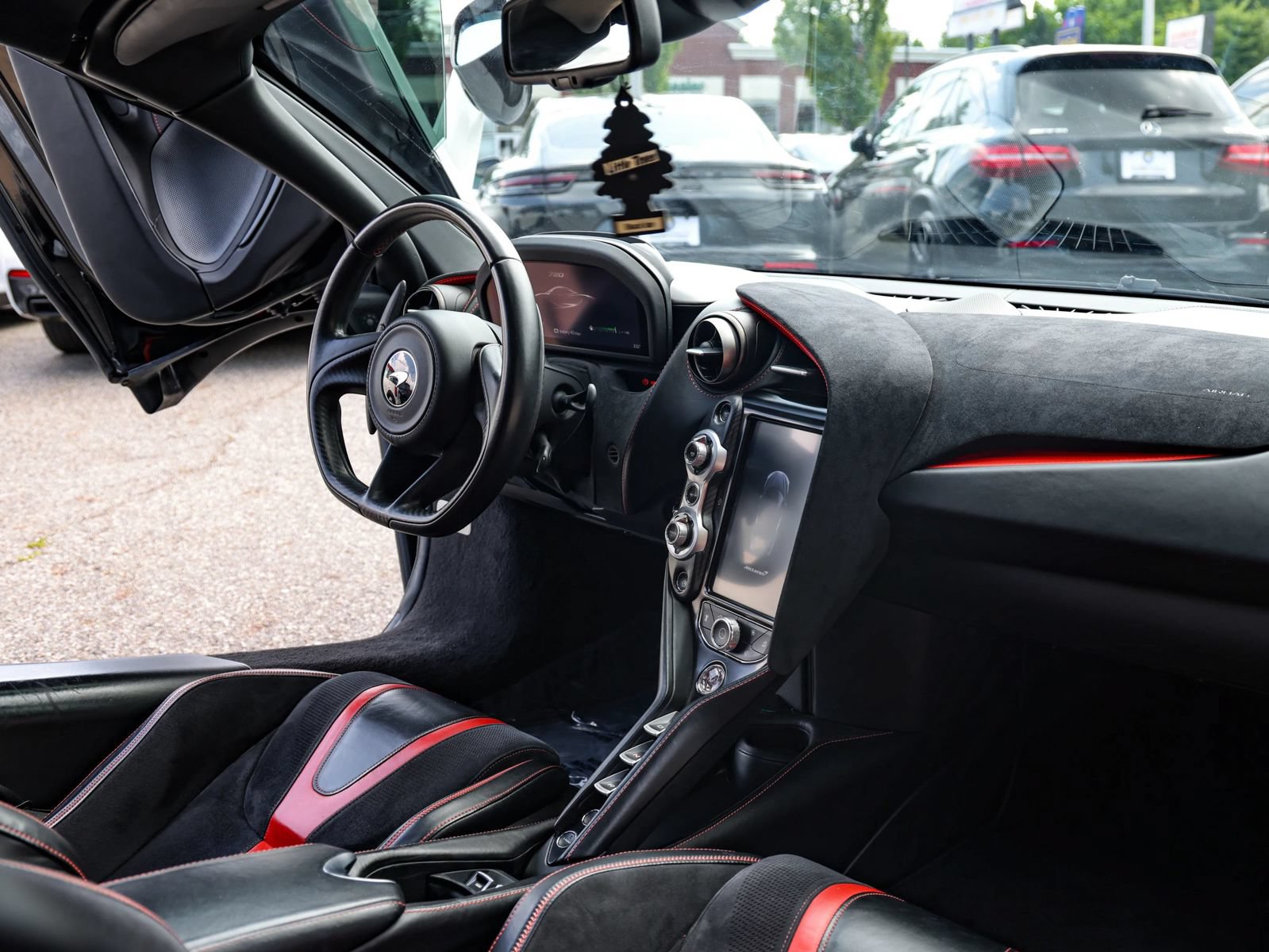 Used 2020 McLaren 720S Spider photo 22