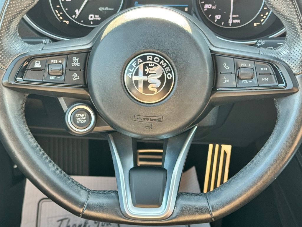 2022 Alfa Romeo Stelvio Ti