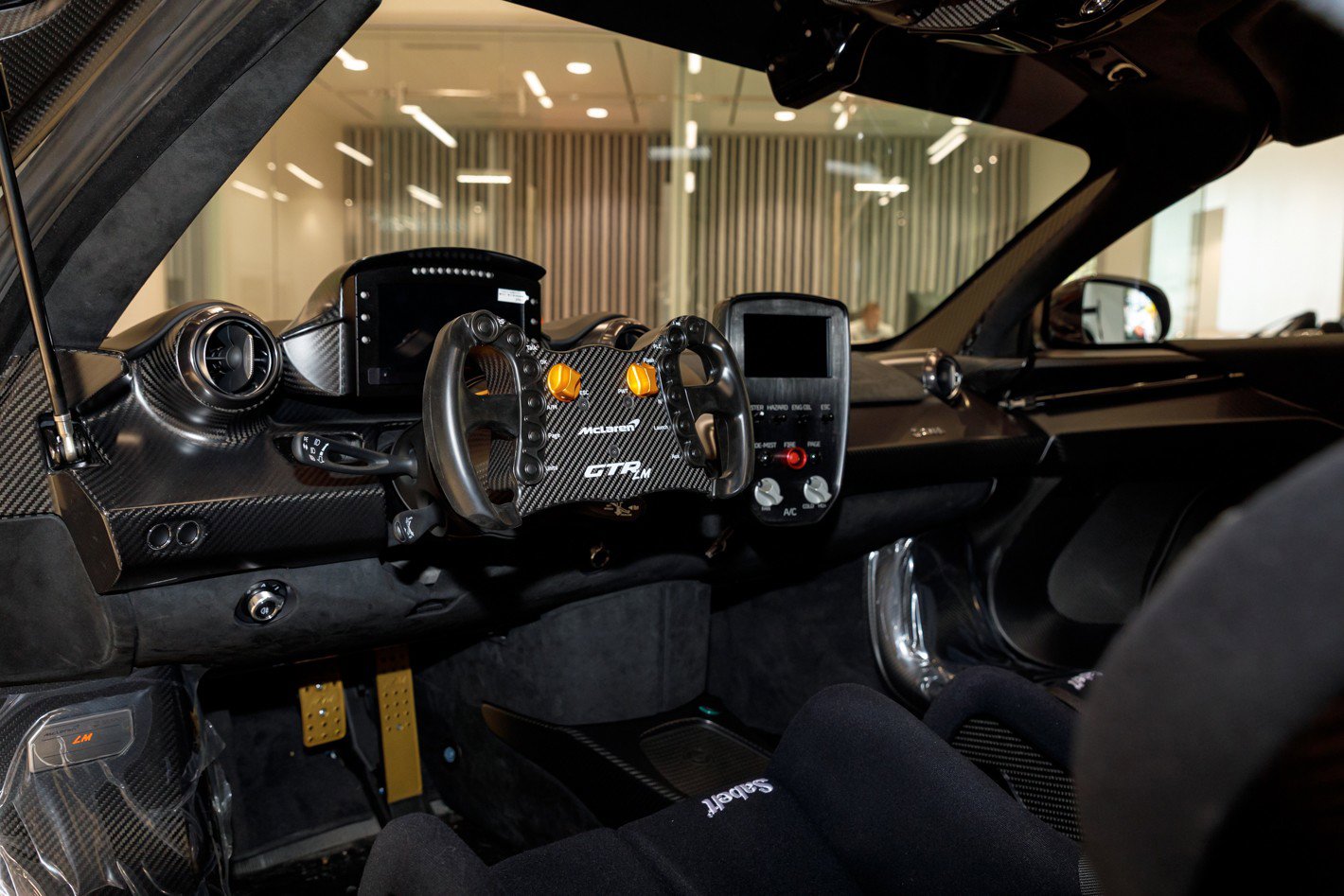 Used 2020 McLaren Senna photo 59