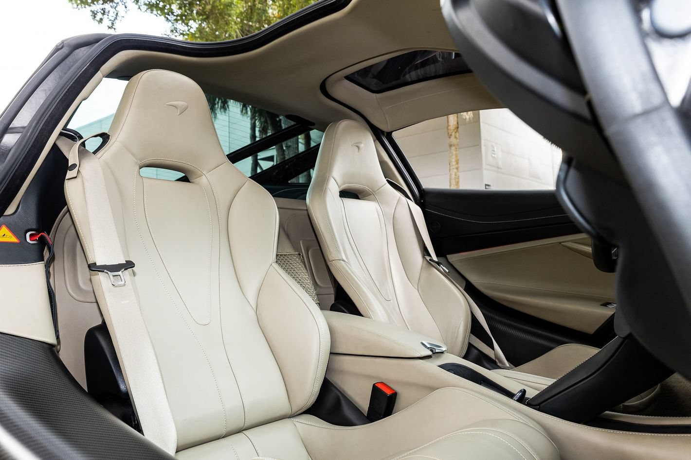Used 2018 McLaren 720S Luxury photo 52