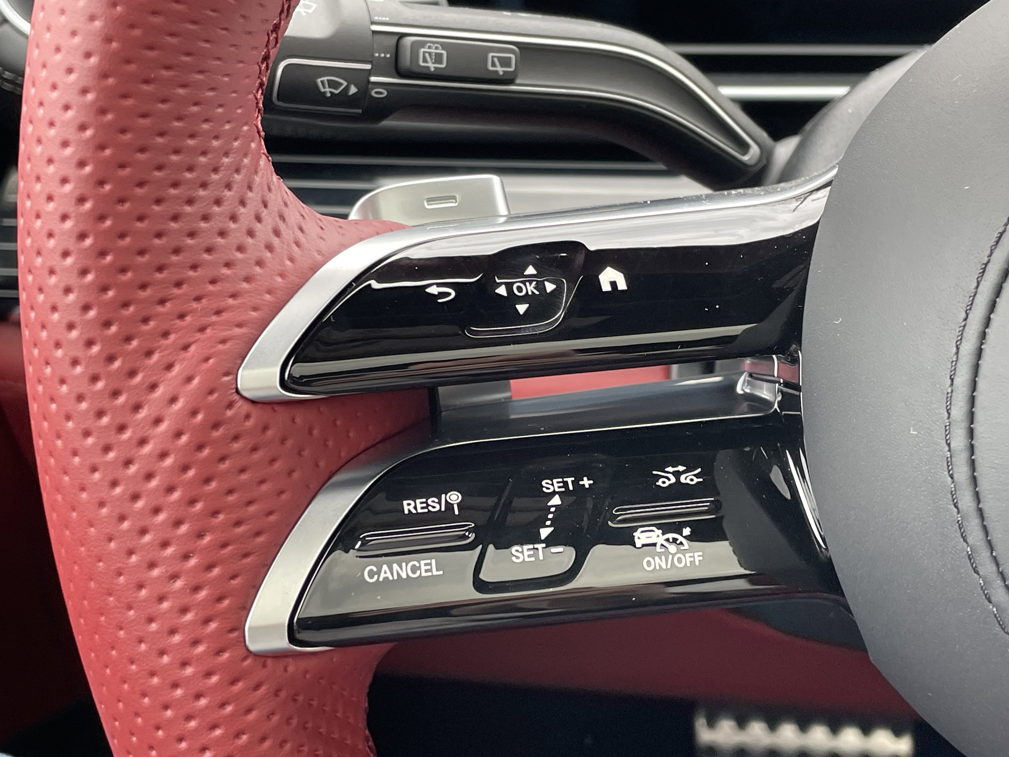 2026 Mercedes-Benz GLS 580 4MATIC