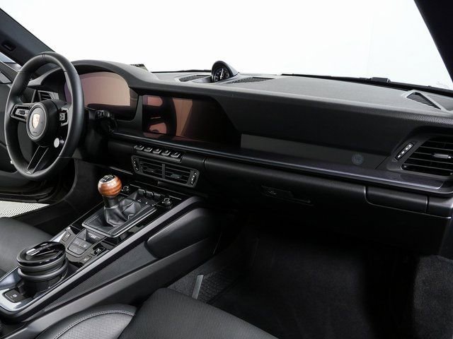 2025 Porsche 911 Carrera T