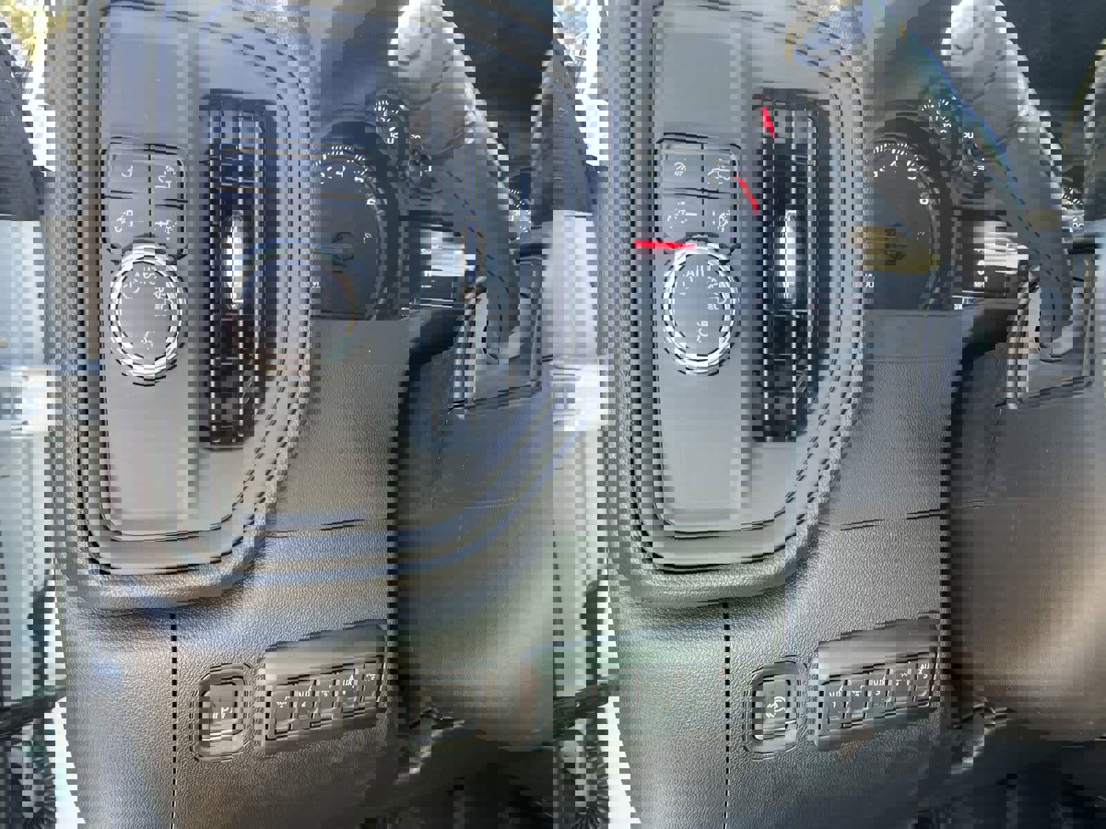 2025 GMC Sierra 3500 Pro