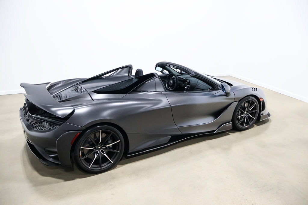 Used 2022 McLaren 765LT photo 86