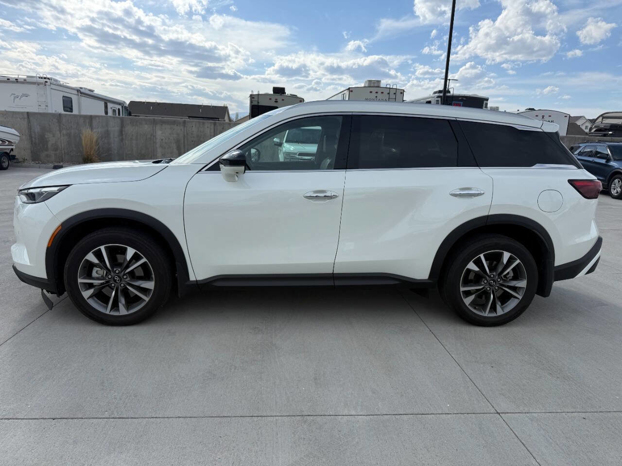 2025 INFINITI Qx60 Luxe