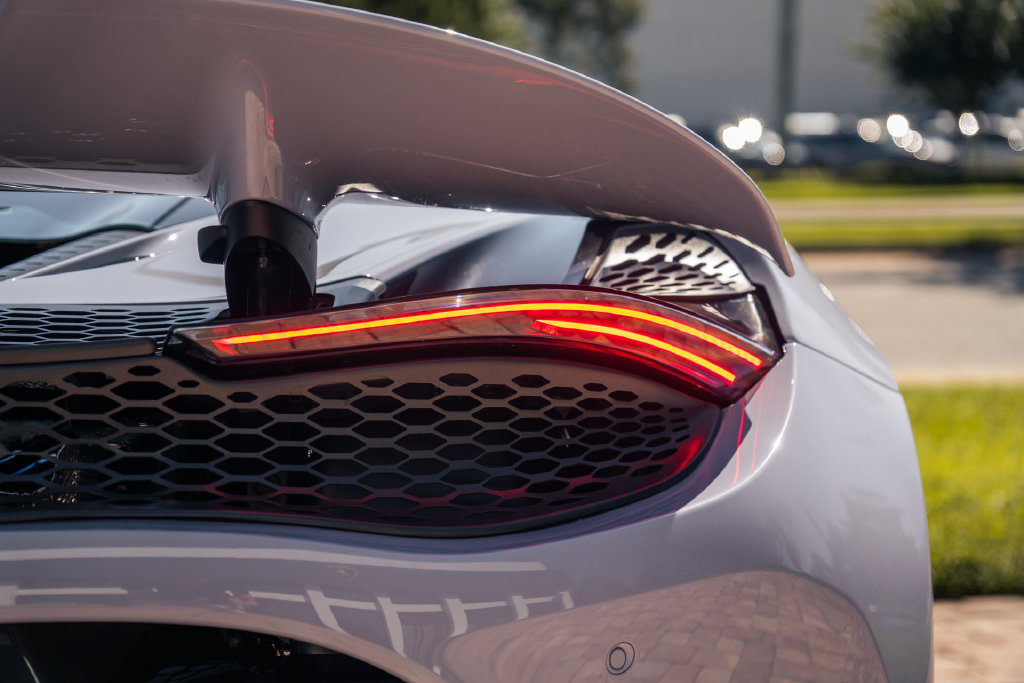 Used 2024 McLaren 750S photo 13