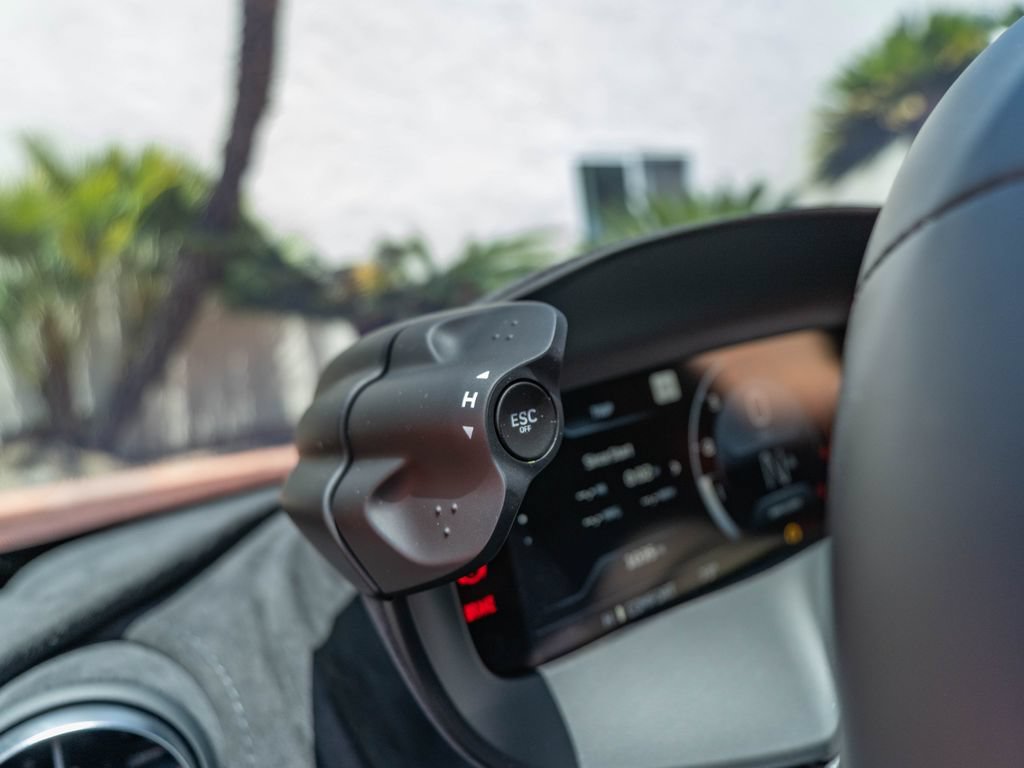 Used 2025 McLaren 750S photo 17