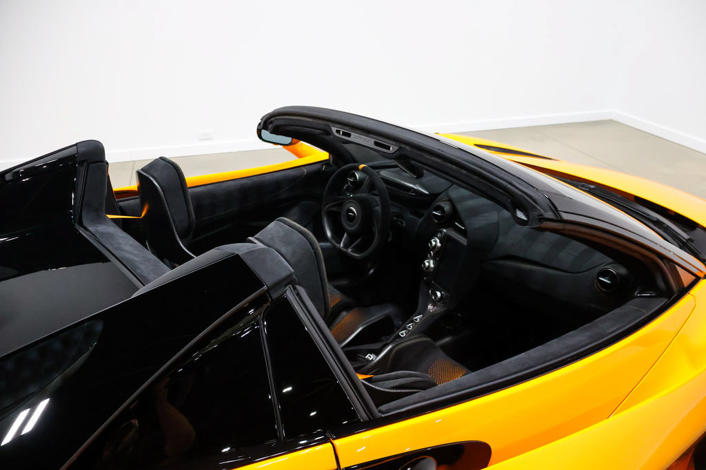 Used 2022 McLaren 765LT photo 86