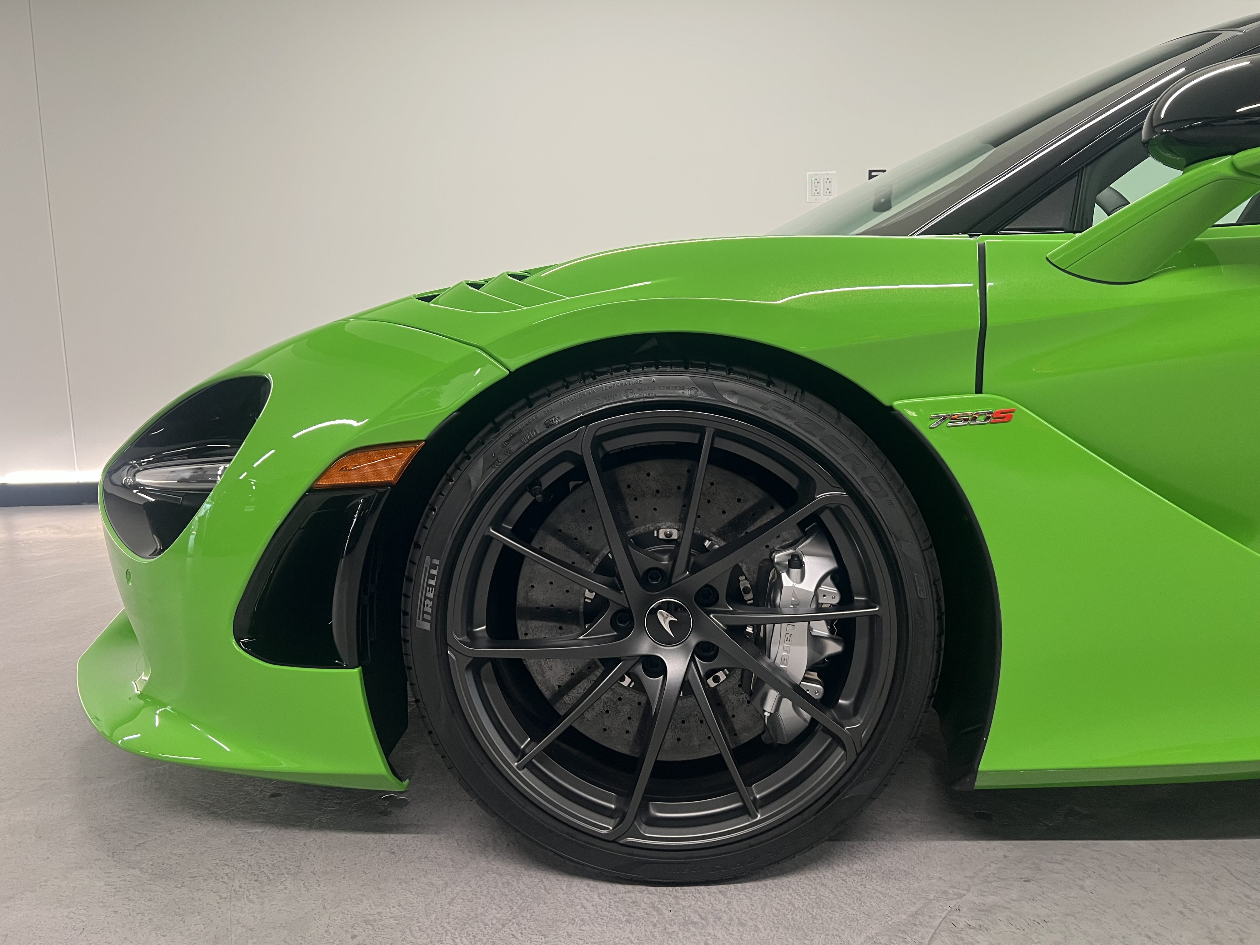 New 2027 McLaren 750S Spider photo 36