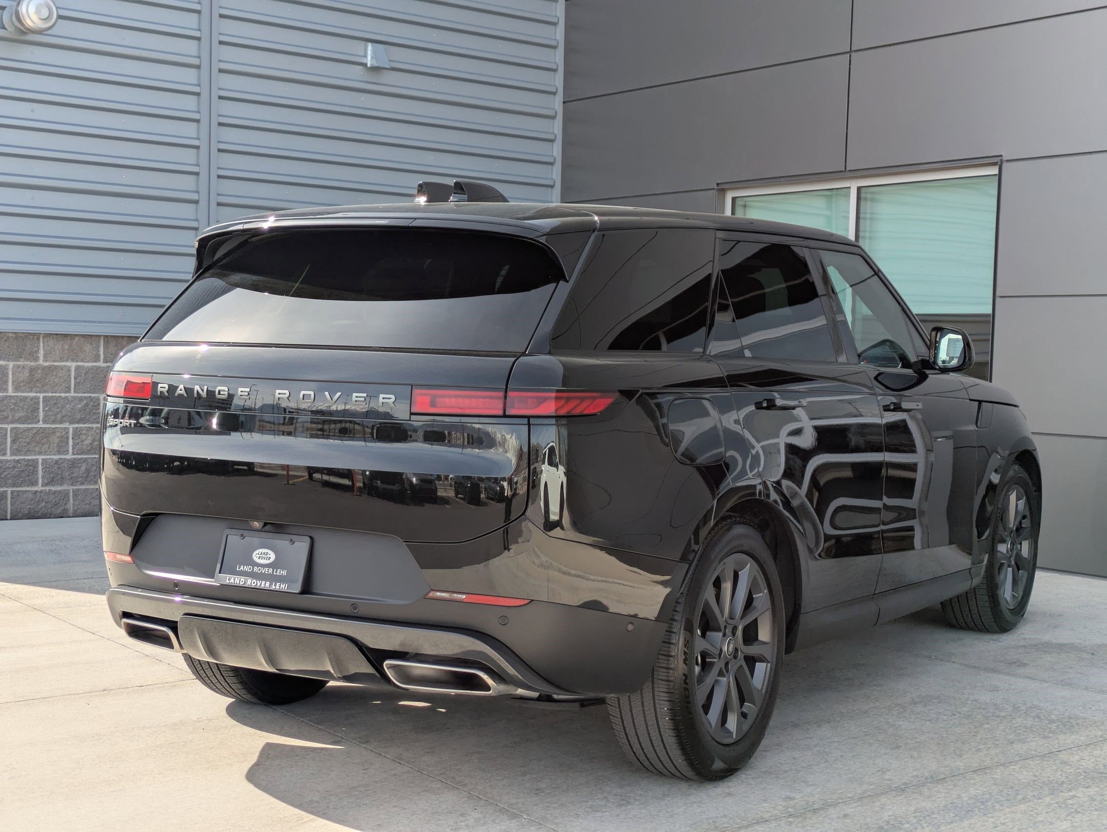 2025 Land Rover Range Rover Sport S