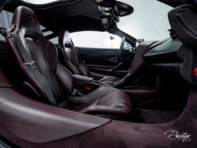 Used 2018 McLaren 720S Luxury photo 34