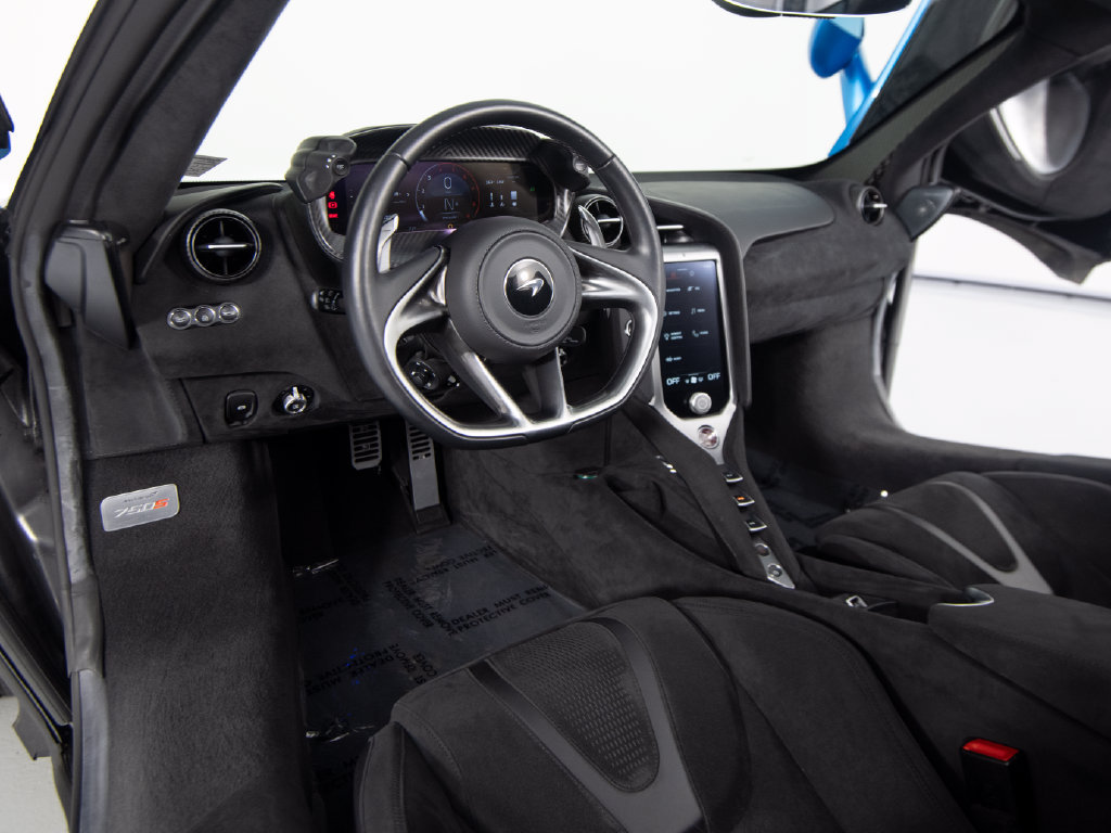 Used 2024 McLaren 750S Spider photo 16