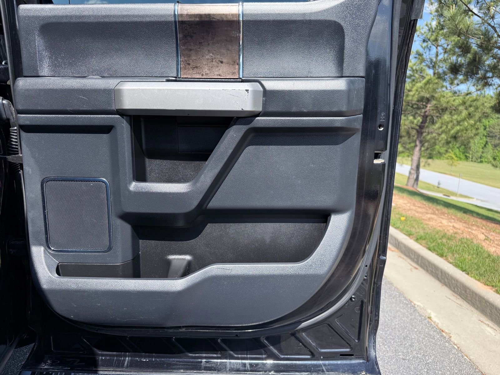 2022 Ford F350 Lariat