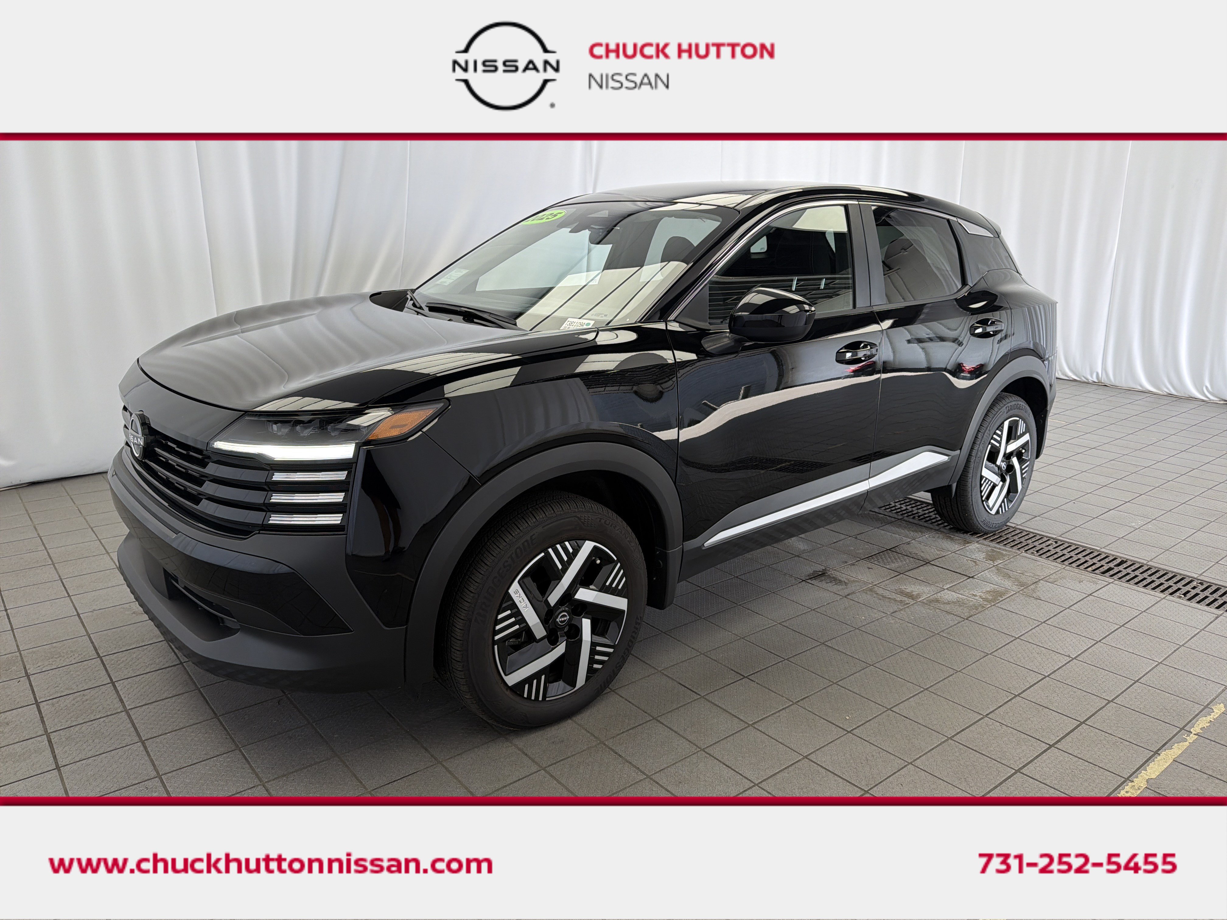 Used 2025 Nissan Kicks SV w/ Illumination Package