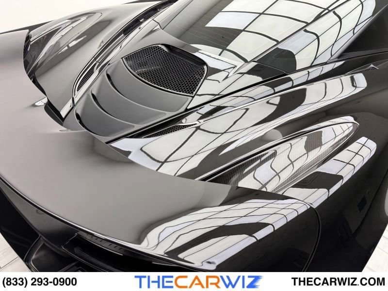 Used 2018 McLaren 720S Performance photo 21