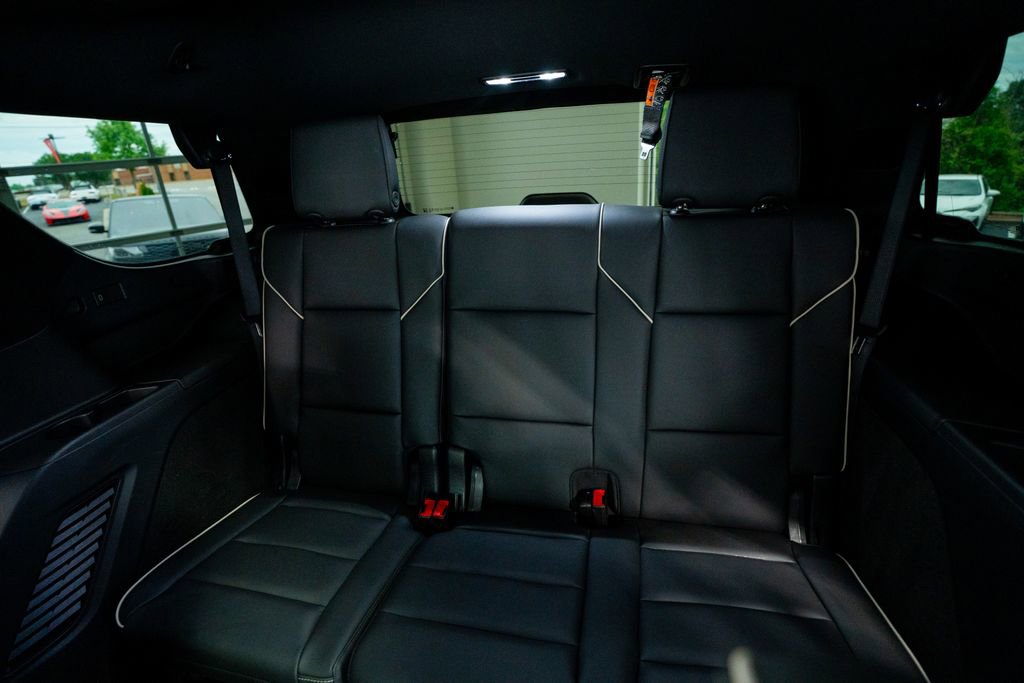 2025 Cadillac Escalade Premium Luxury