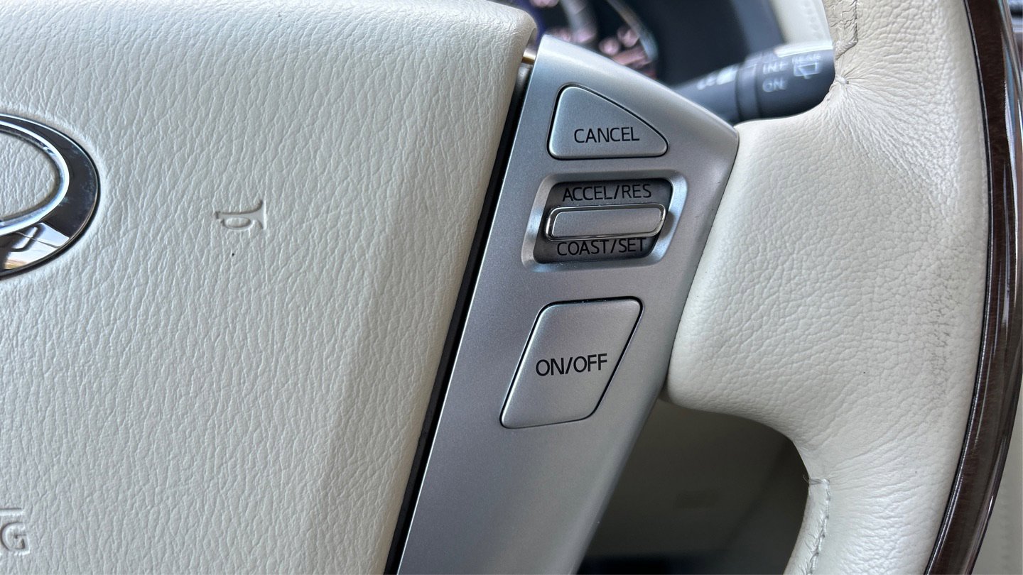 2016 INFINITI Qx80 2WD